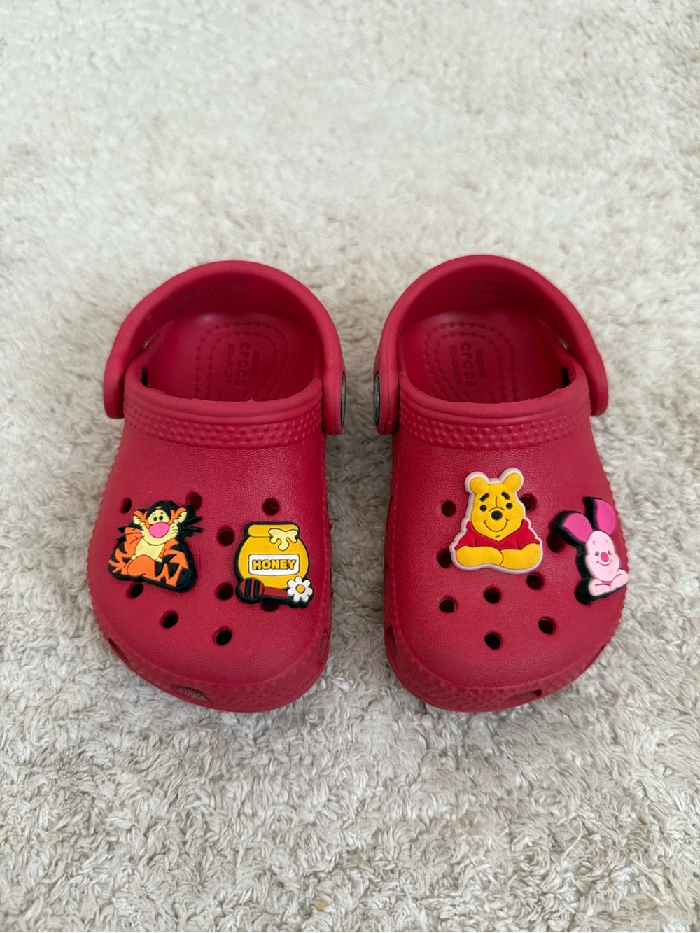 Toddler Crocs + Disney Winnie the Pooh Charms